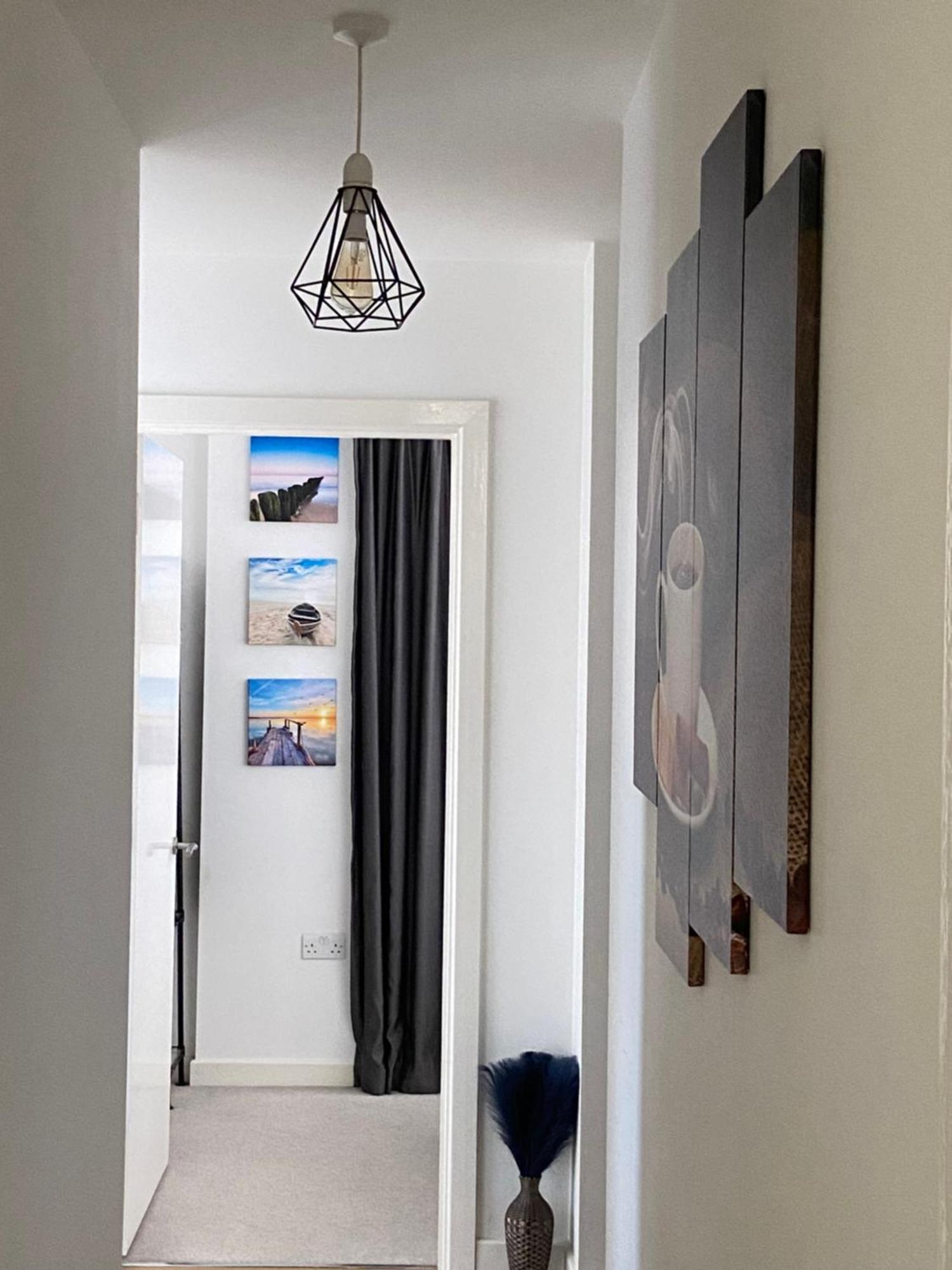 Bright Amelia - 2 Bed 1 Bath With Wifi And Netflix In The Heart Of Appartamento